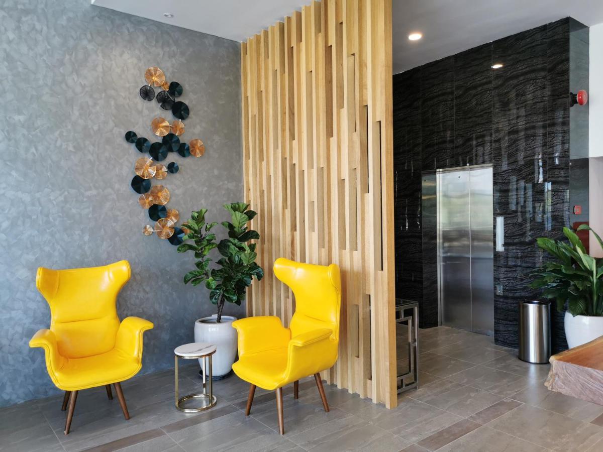 Otel Hotel Sibu Zewnętrze zdjęcie
